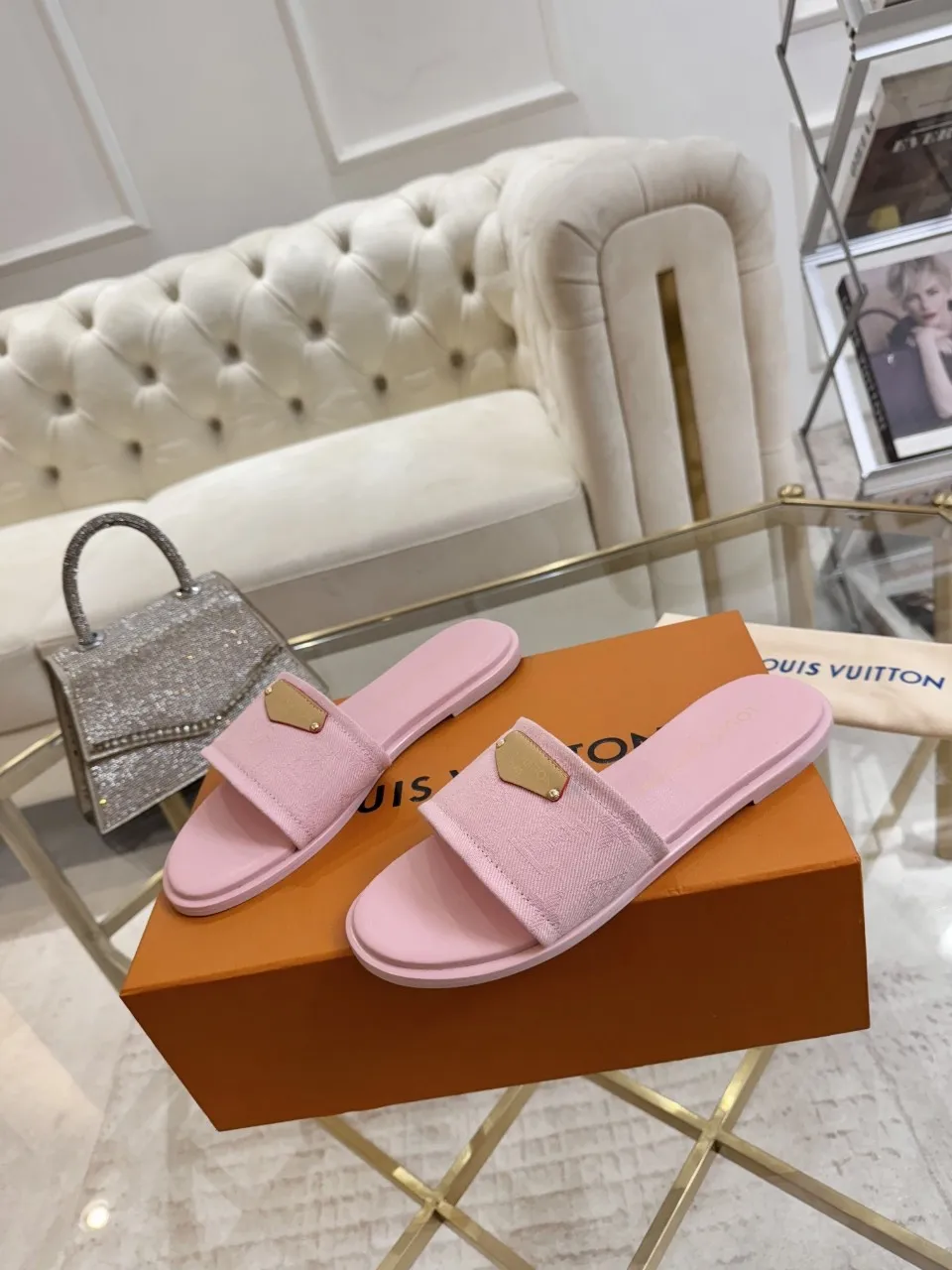👟👟Ex-factory price 340👟👟 Genuine leather sole +40 Lv denim jacquard slippers, ex-factory price 70-43 Leather sole +40